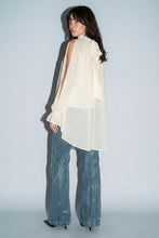 Load image into Gallery viewer, Soft Drama Tunic
