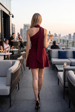 Load image into Gallery viewer, Sangria Twist Mini
