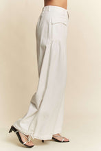Load image into Gallery viewer, Vanilla Fold Pants
