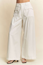 Load image into Gallery viewer, Vanilla Fold Pants
