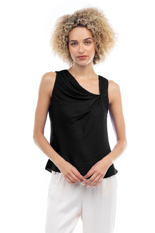 Twistline Top