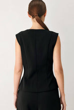 Load image into Gallery viewer, Prestige Vest
