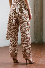 Load image into Gallery viewer, Zebra Caramel Pants
