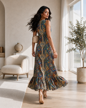 Load image into Gallery viewer, Vintage Paisley Maxi

