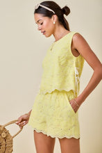 Load image into Gallery viewer, Limoncello Eyelet Set
