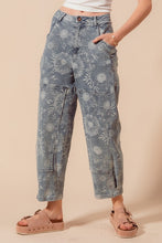 Load image into Gallery viewer, Flora Fade Denim
