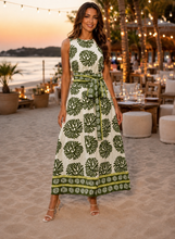 Load image into Gallery viewer, Green Reef Maxi
