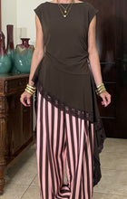 Load image into Gallery viewer, Cocoaberry Lace Tunic
