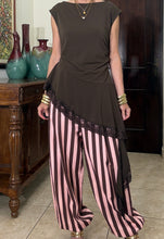 Load image into Gallery viewer, Cocoaberry Lace Tunic
