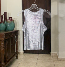 Load image into Gallery viewer, Metal Glow Tank
