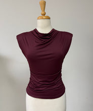 Load image into Gallery viewer, Wine Contour Top
