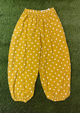 Load image into Gallery viewer, Dottie Balloon Pants
