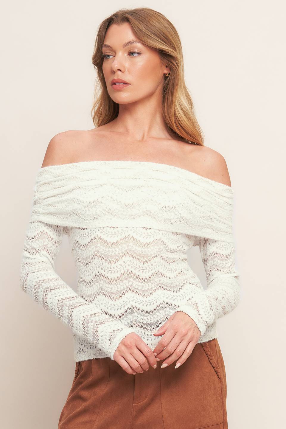 Snowlace Off-Shoulder