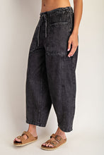Load image into Gallery viewer, Ashline Barrel Jeans

