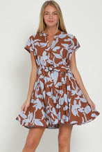 Load image into Gallery viewer, Retro bloom shift dress
