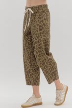 Load image into Gallery viewer, Prowl Balloon Pant
