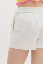 Load image into Gallery viewer, Scallop Swing Skort
