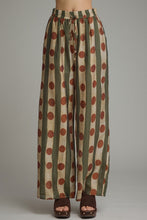 Load image into Gallery viewer, Olive Beat Pant Set
