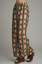 Load image into Gallery viewer, Olive Beat Pant Set
