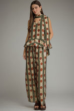 Load image into Gallery viewer, Olive Beat Pant Set
