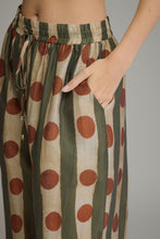 Load image into Gallery viewer, Olive Beat Pant Set
