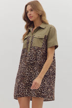 Load image into Gallery viewer, Savanna Shift Dress
