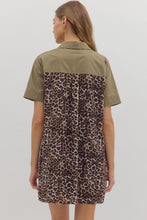 Load image into Gallery viewer, Savanna Shift Dress
