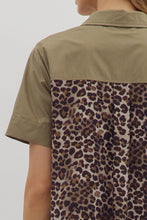 Load image into Gallery viewer, Savanna Shift Dress
