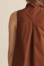 Load image into Gallery viewer, Signature Pleat Top
