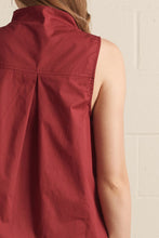 Load image into Gallery viewer, Signature Pleat Top
