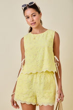 Load image into Gallery viewer, Limoncello Eyelet Set
